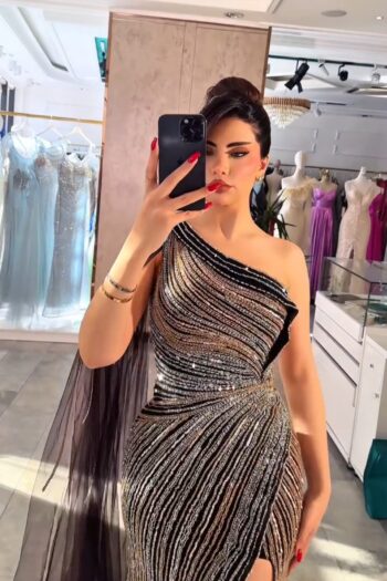 "Dress with rhinestones"